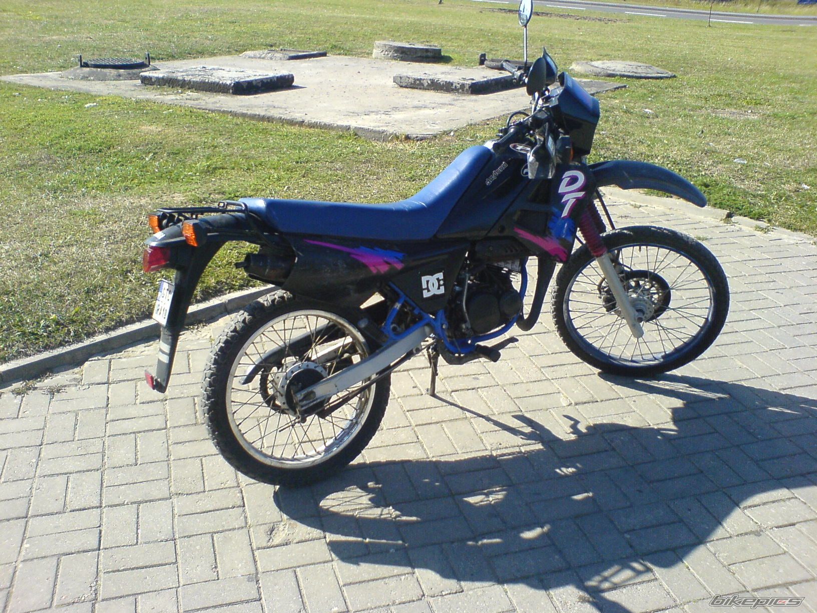 Photo 1959604