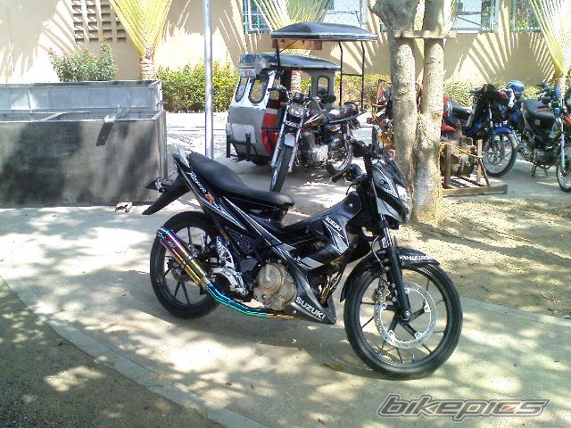 Photo 1959940