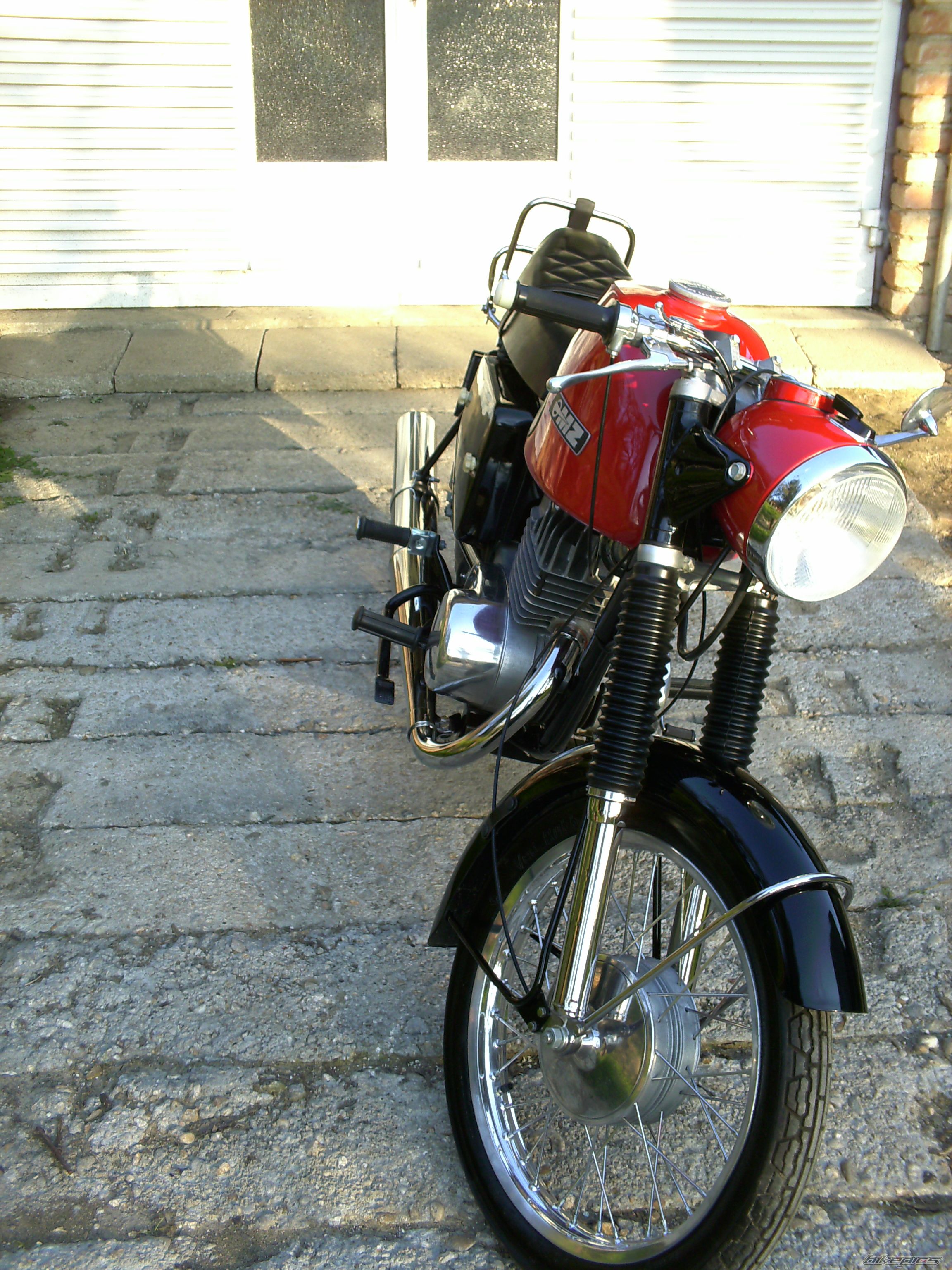 Bike Photo 1960186