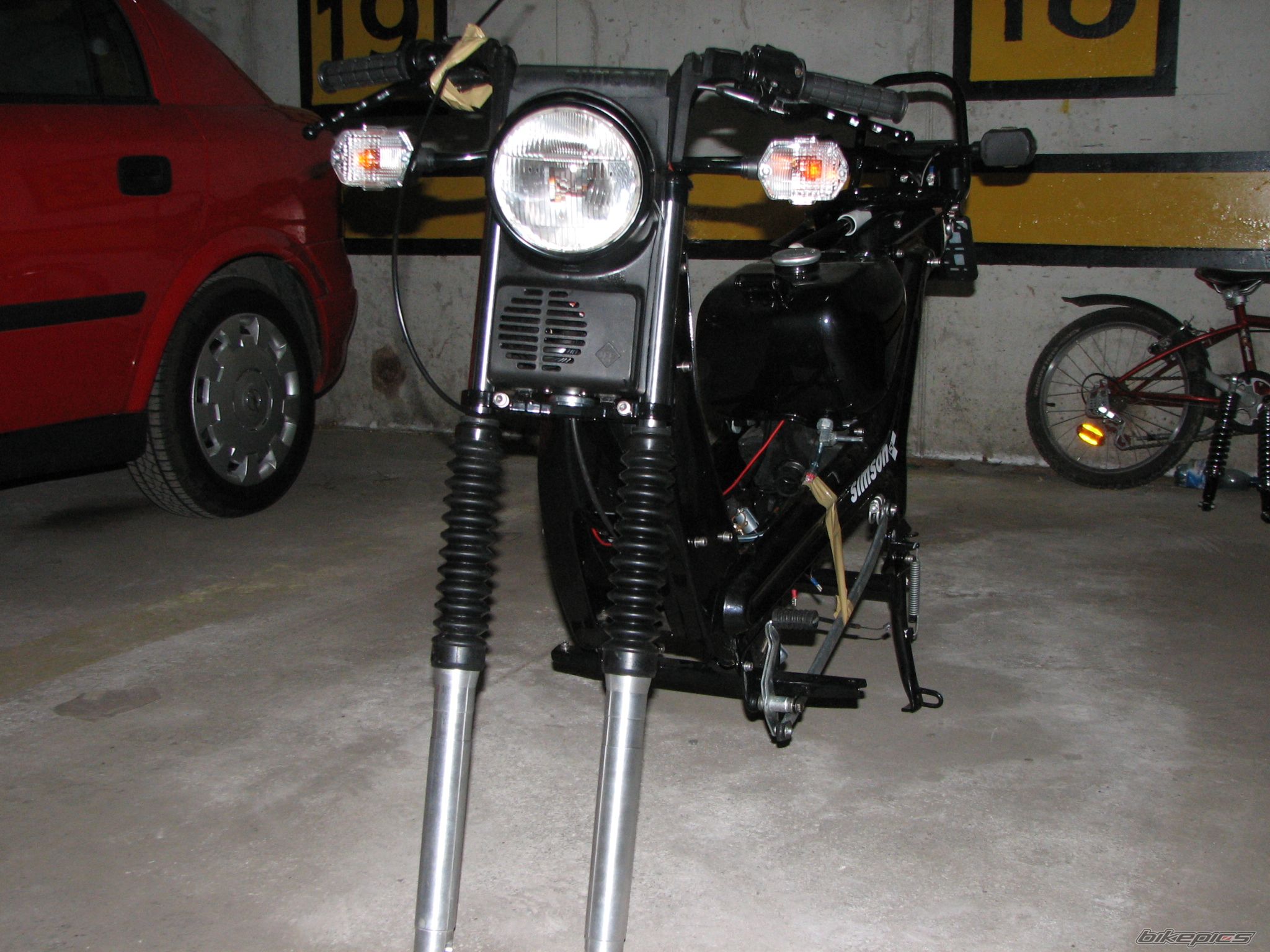 Photo 1960355