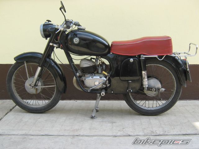 Photo 1960387