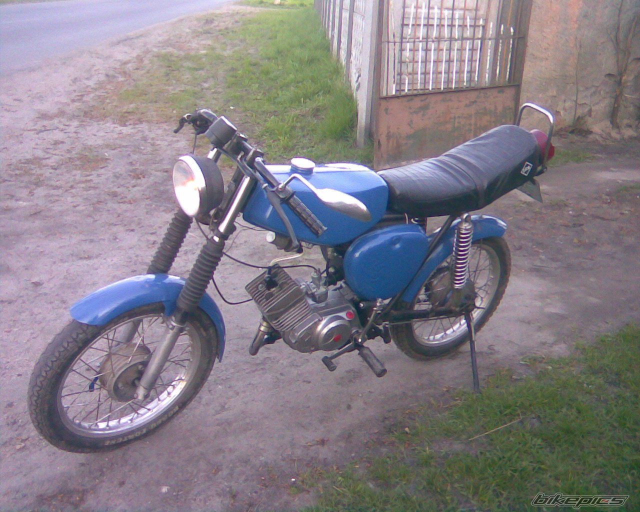 Photo 1960758