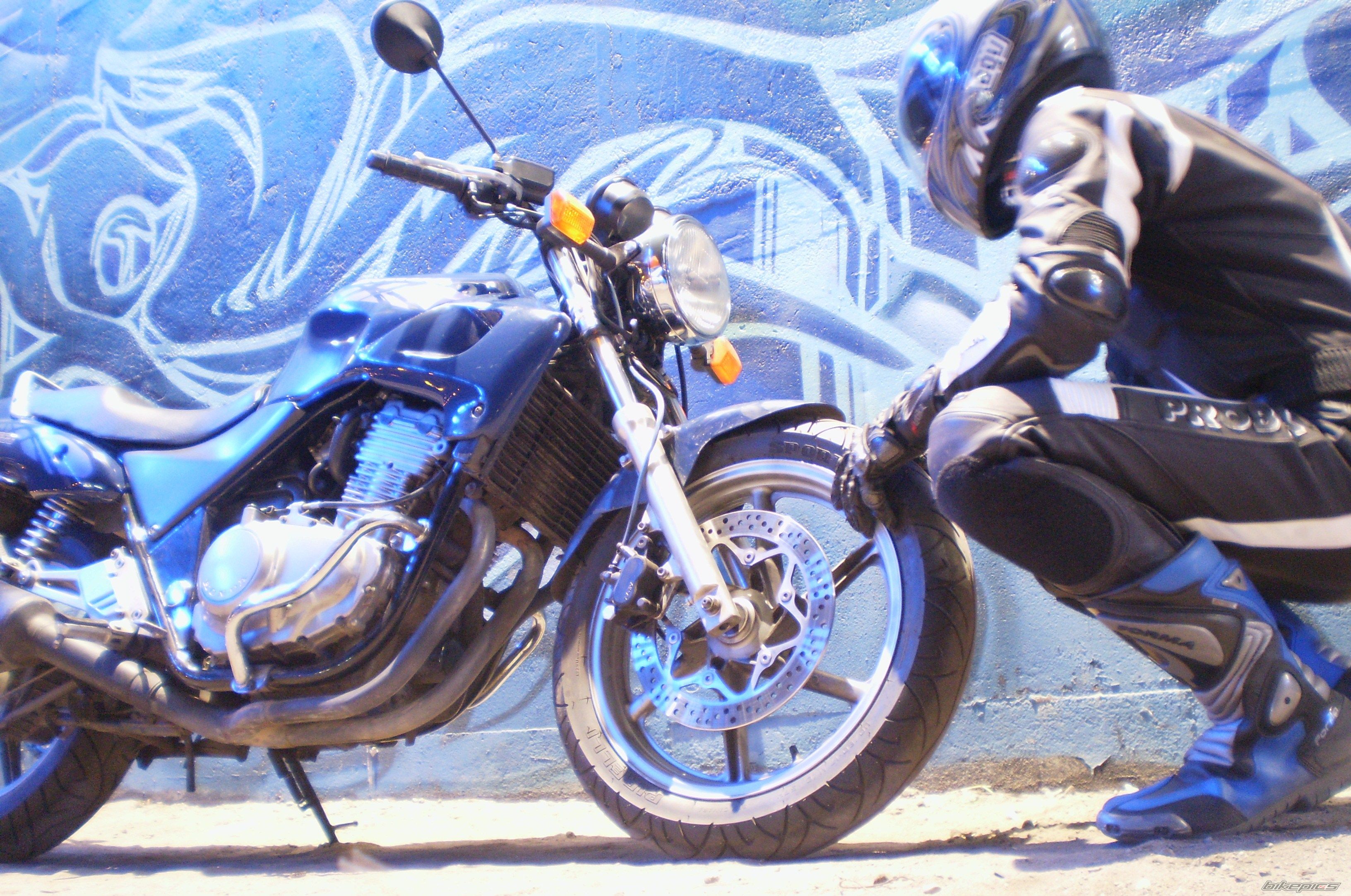 Bike Photo 1960857
