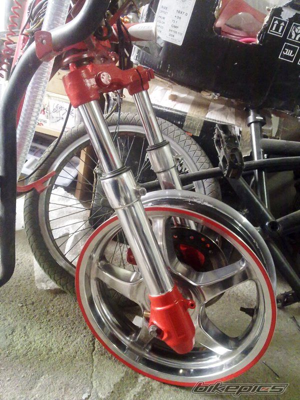 Photo 1961044