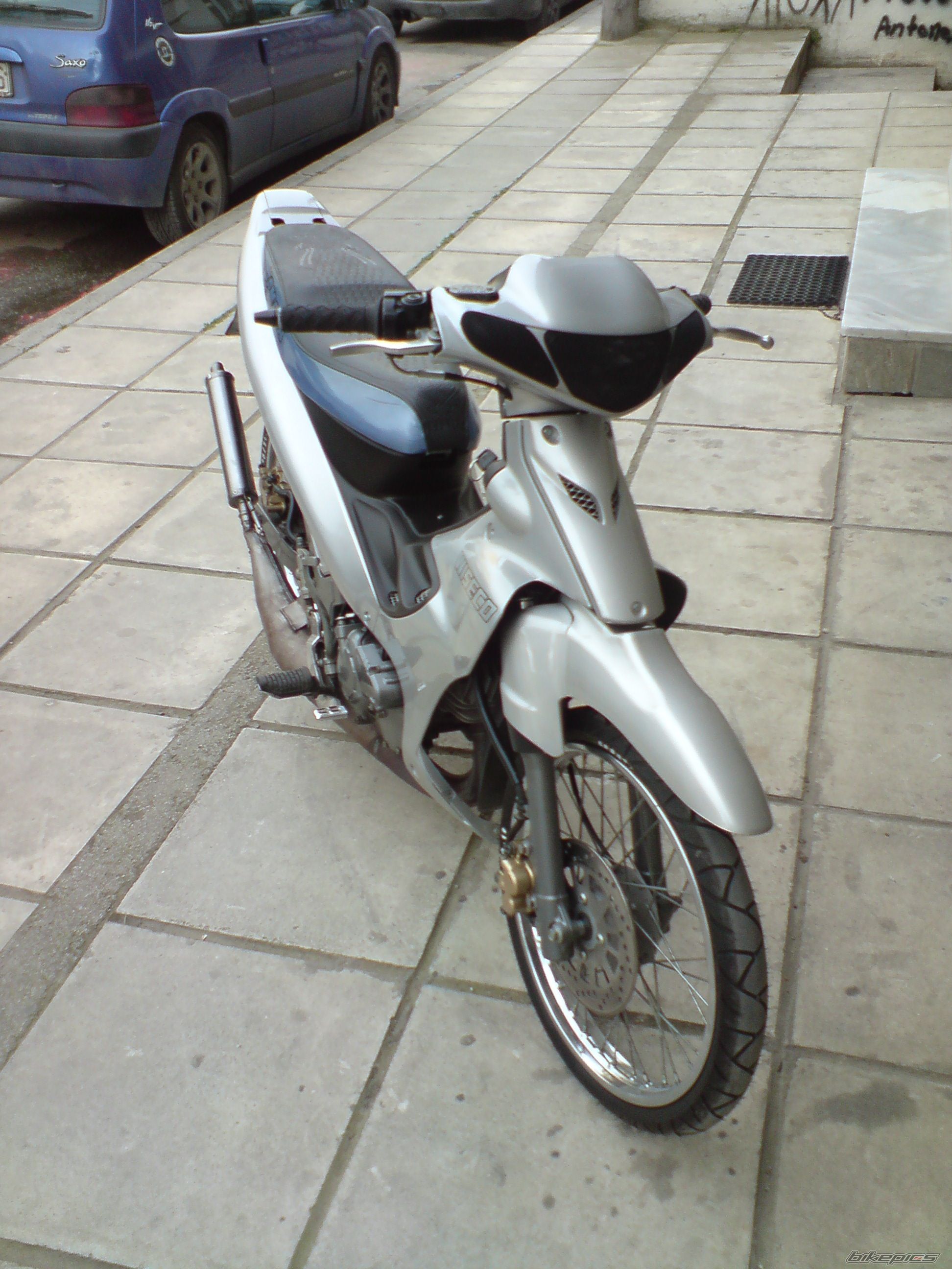 Photo 1961316