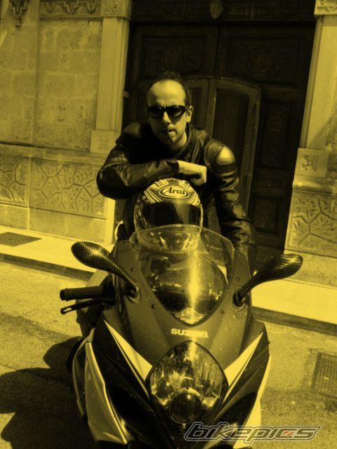 Photo 1961342