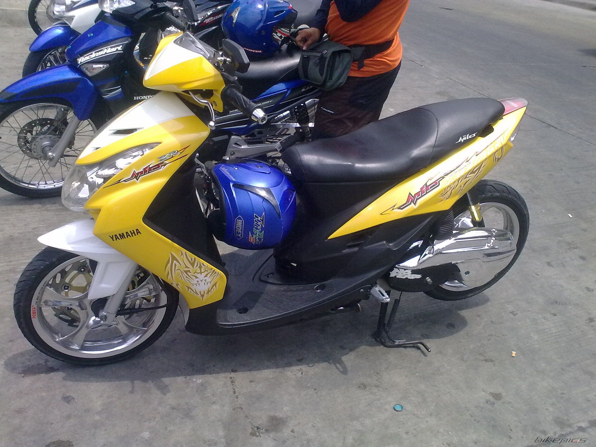 Photo 1961418