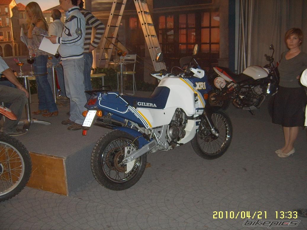 Photo 1961838