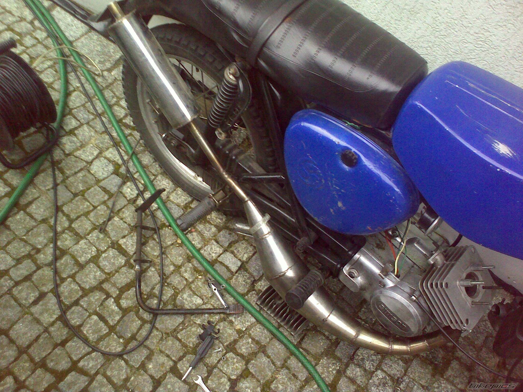 Photo 1962037