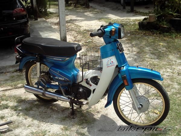Photo 1962456