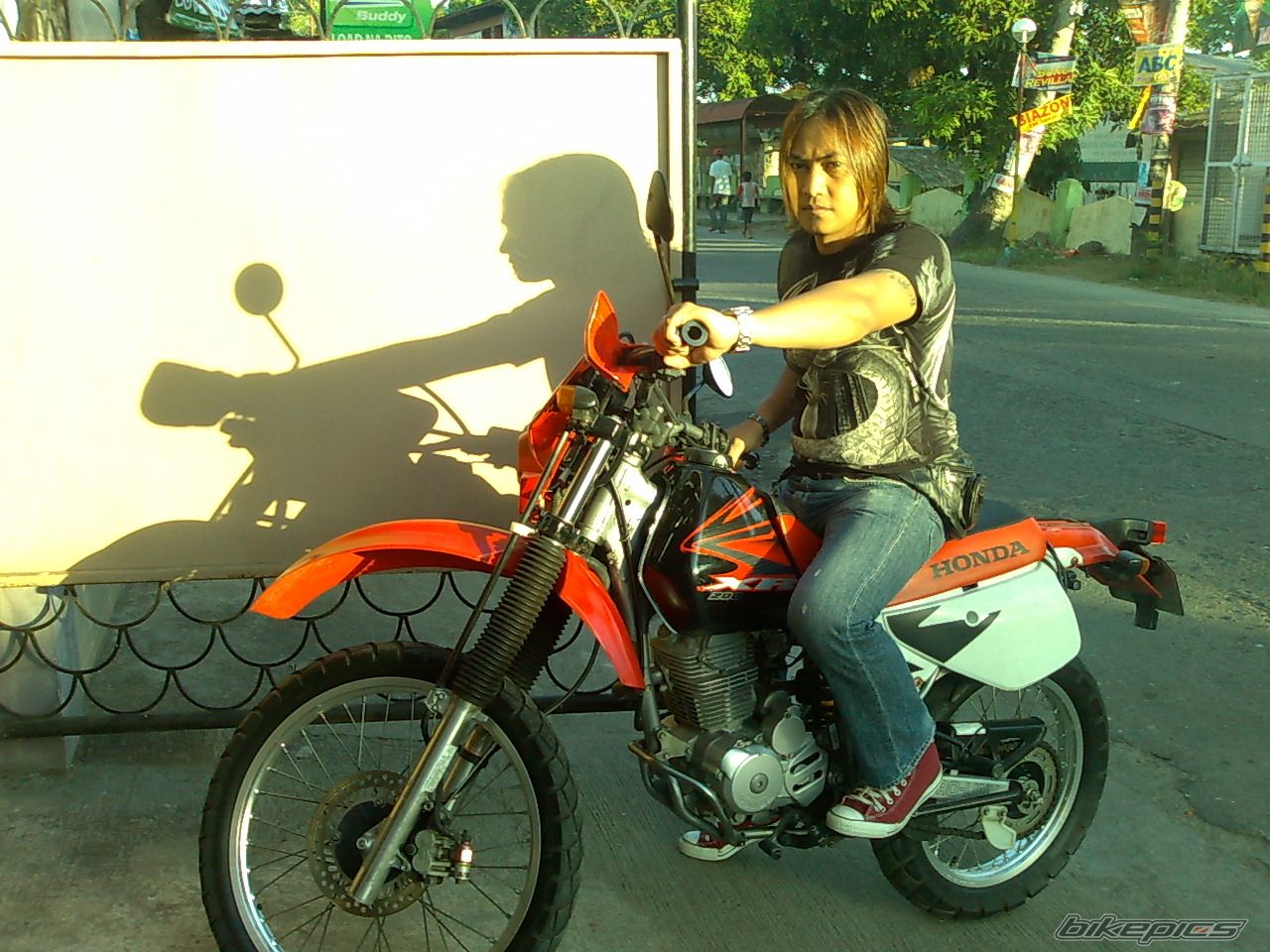 Photo 1962469