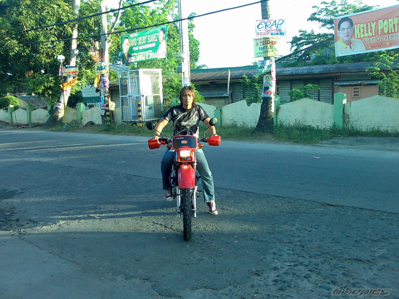 Photo 1962473
