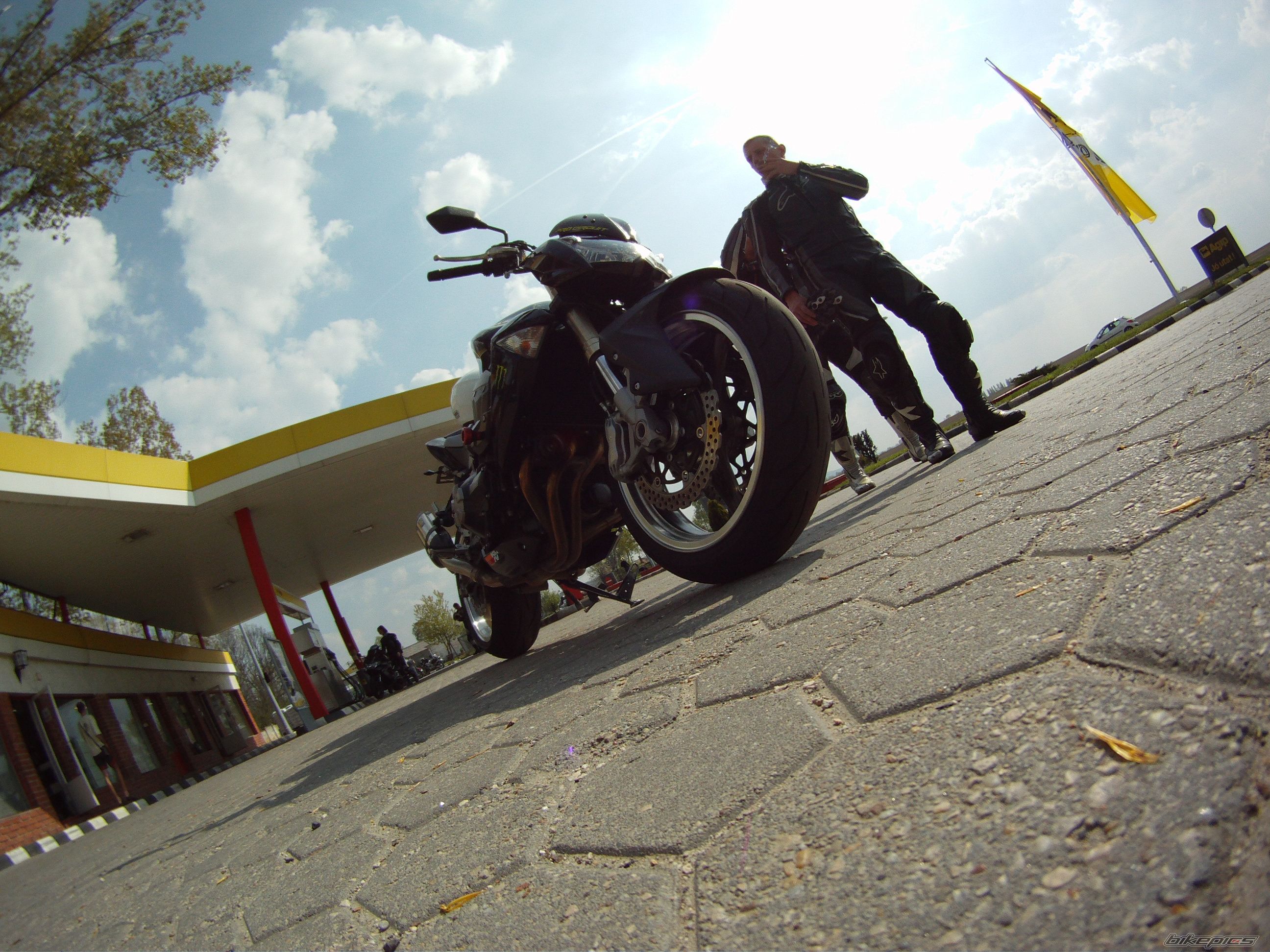 Bike Photo 1962759