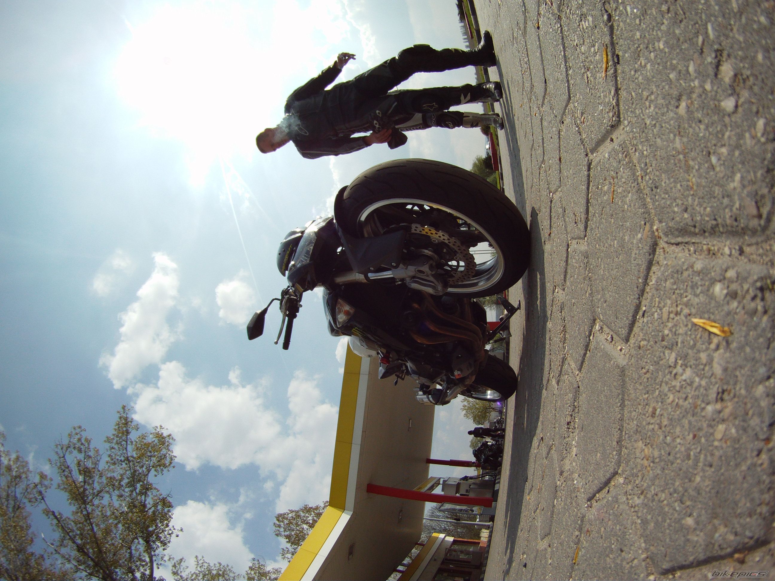 Photo 1962786