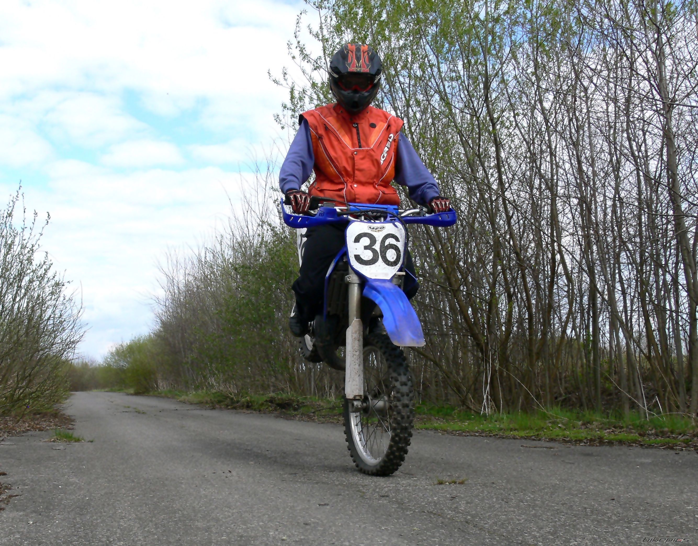 Bike Photo 1963048