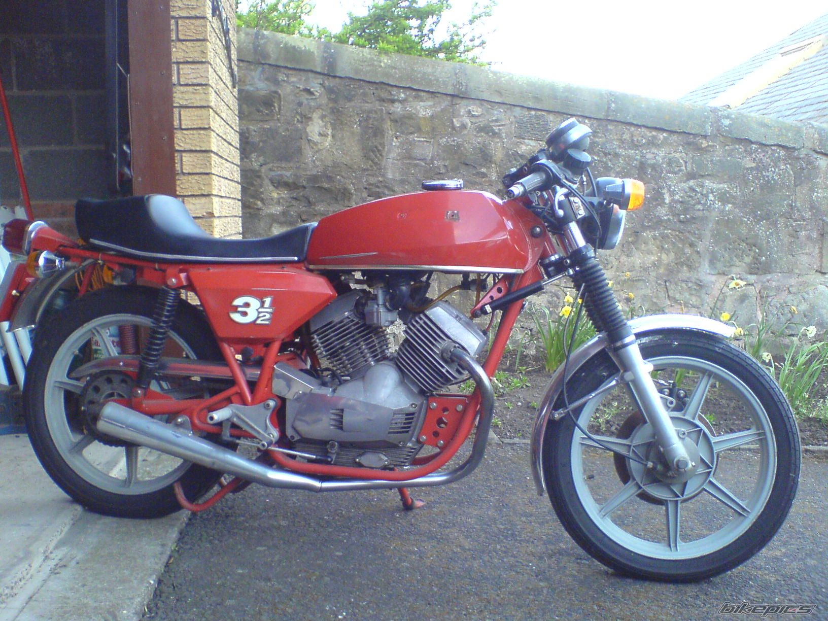 Photo 1963049