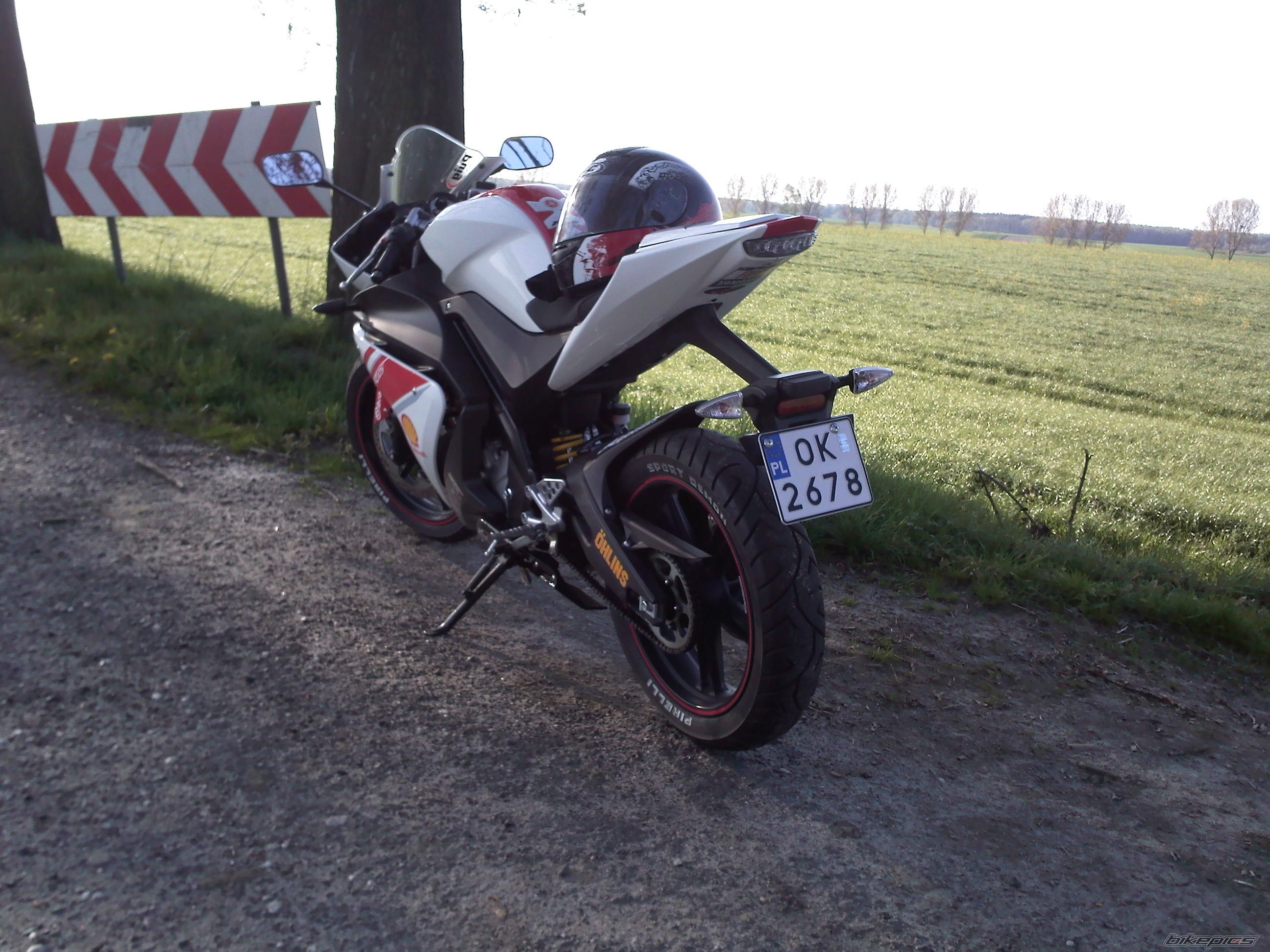 Photo 1963117
