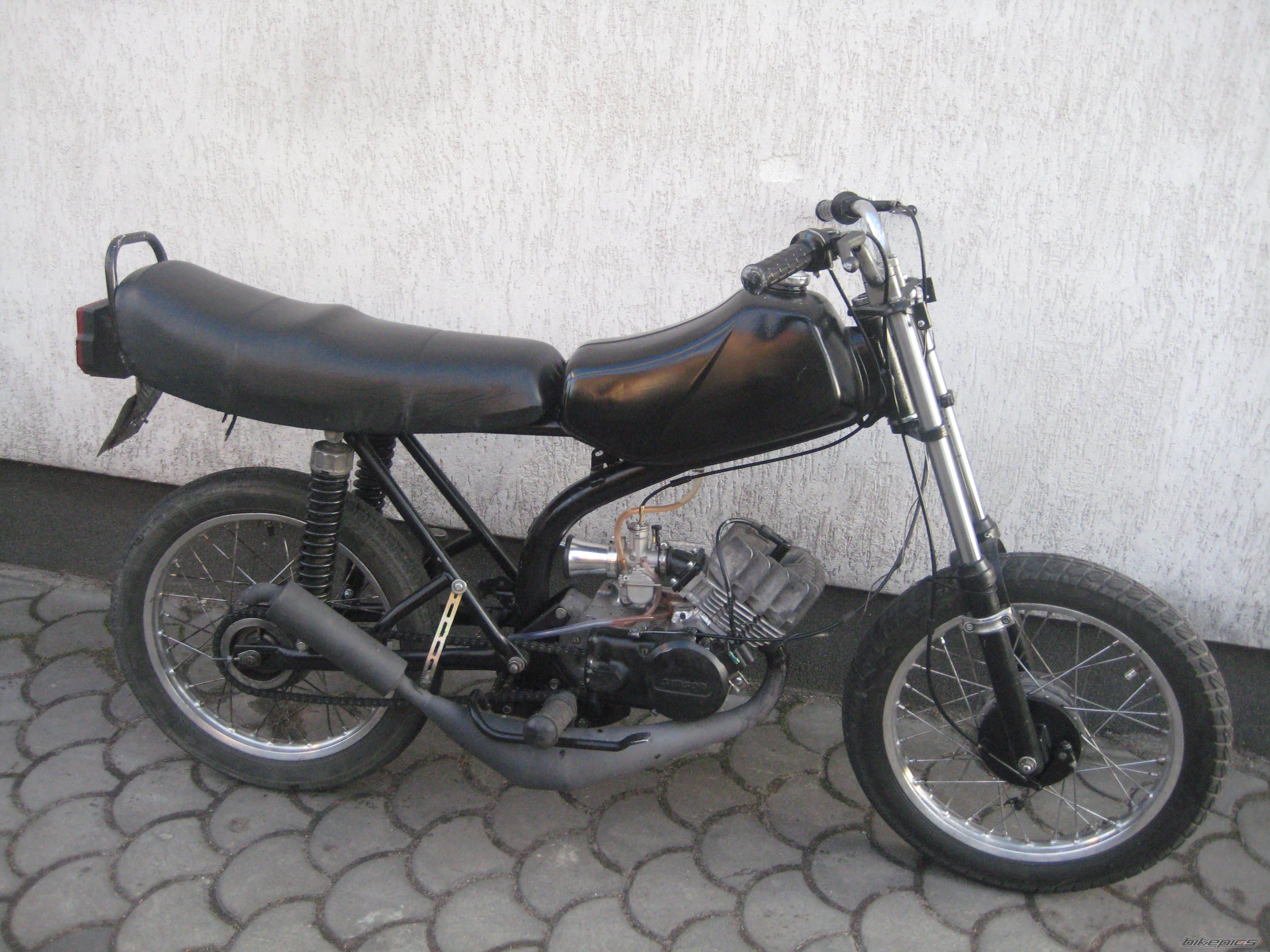 Photo 1963140