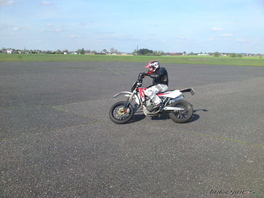 Photo 1963177