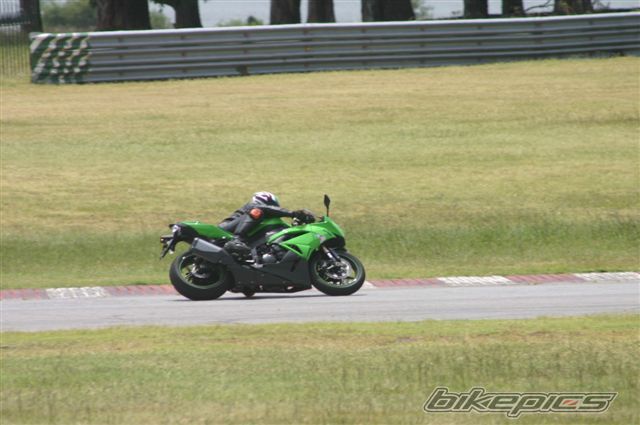 Photo 1963256