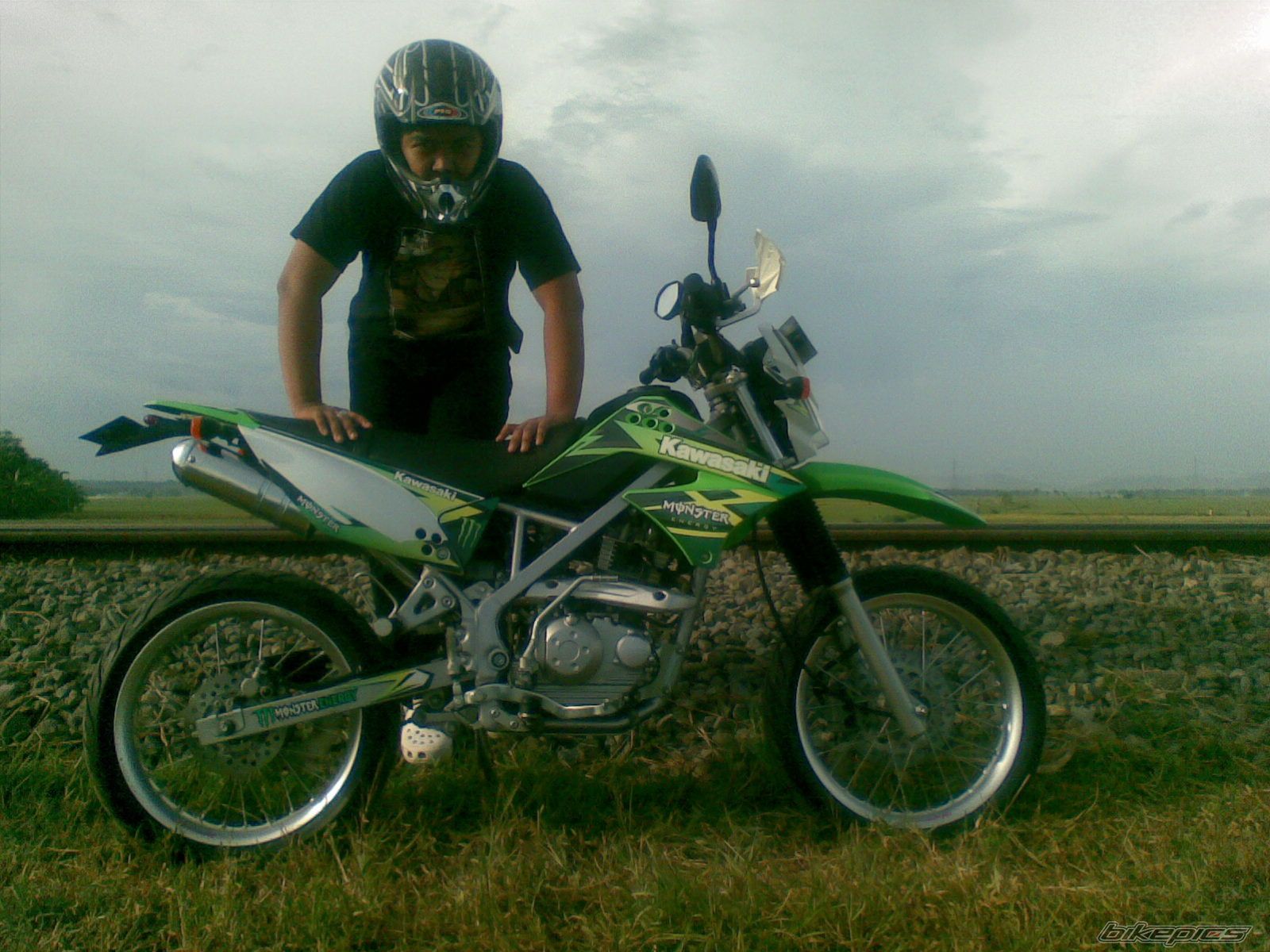 Photo 1963275