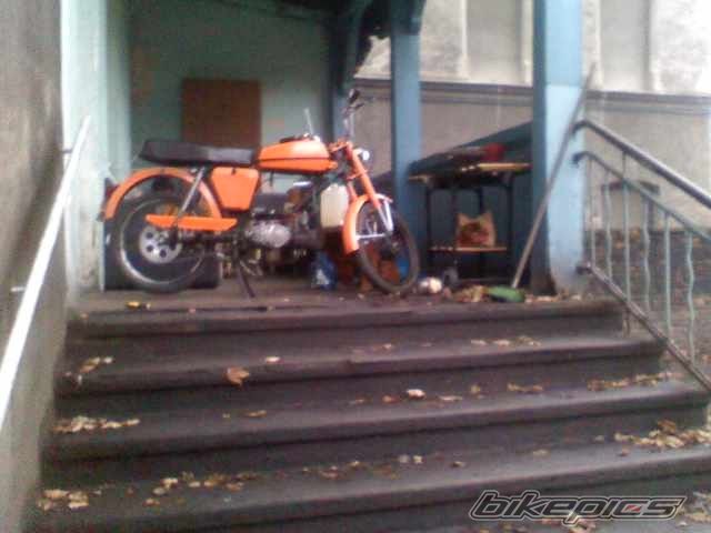Photo 1963369