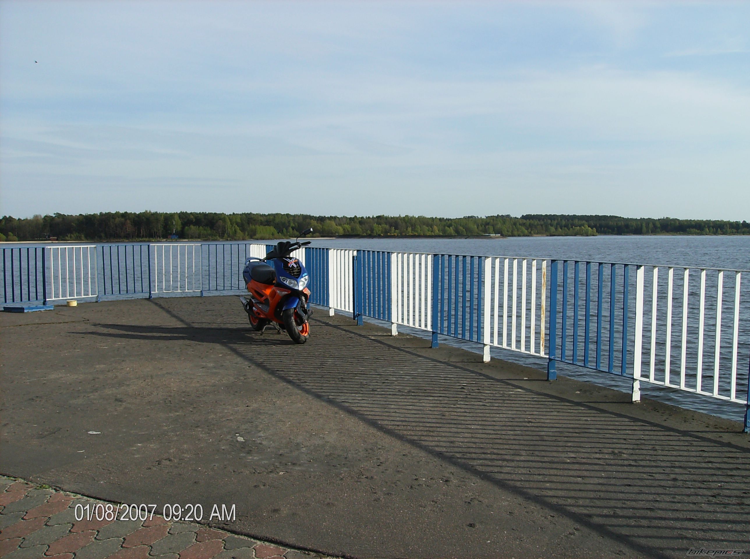 Photo 1963575