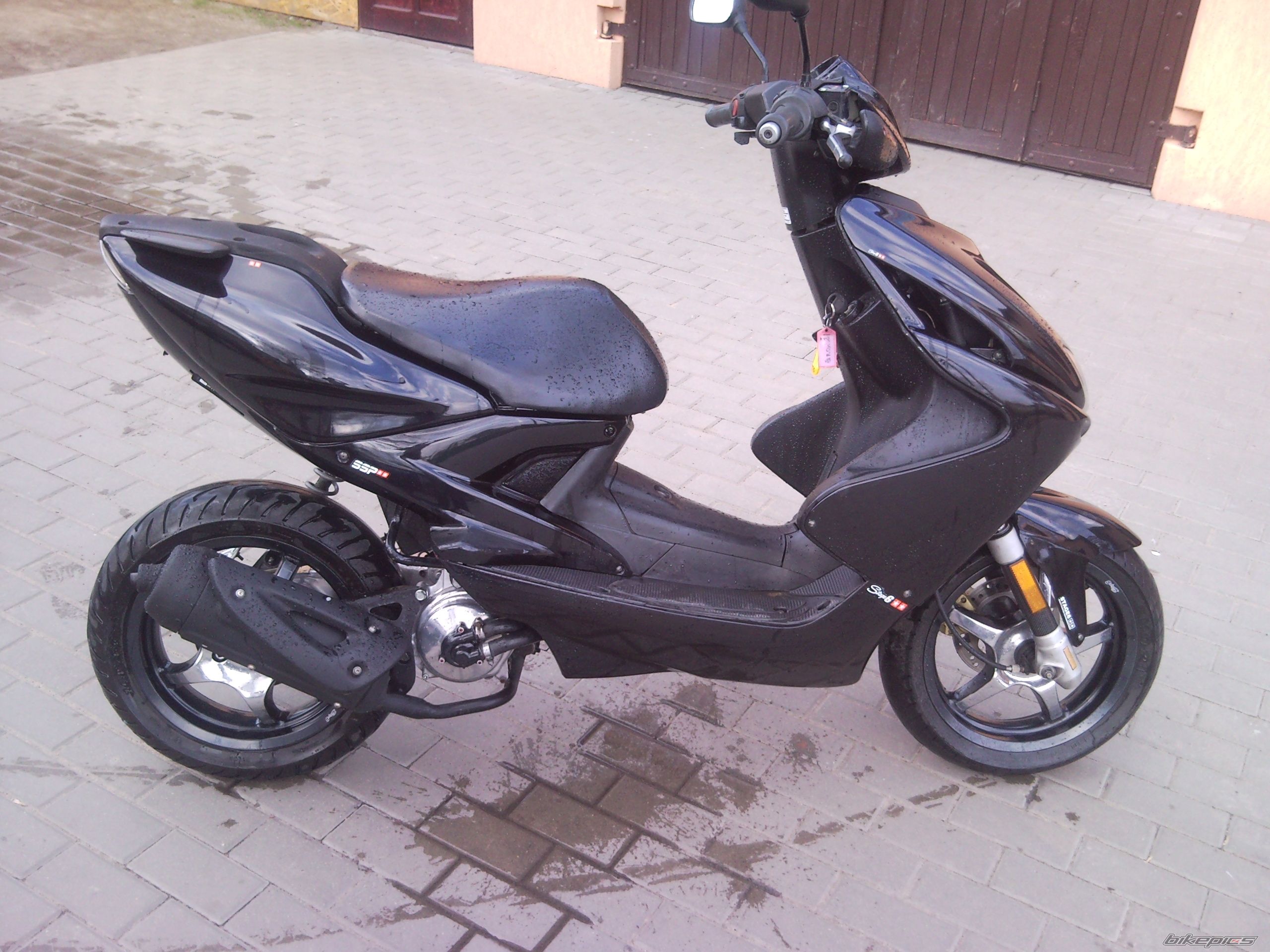 Photo 1963739