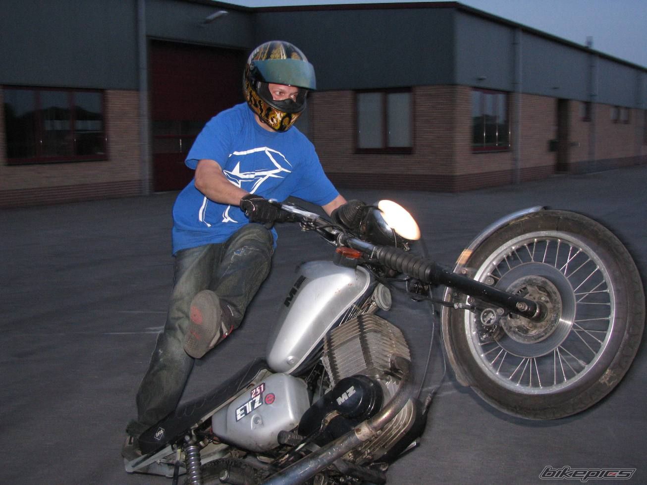 Bike Photo 1963833