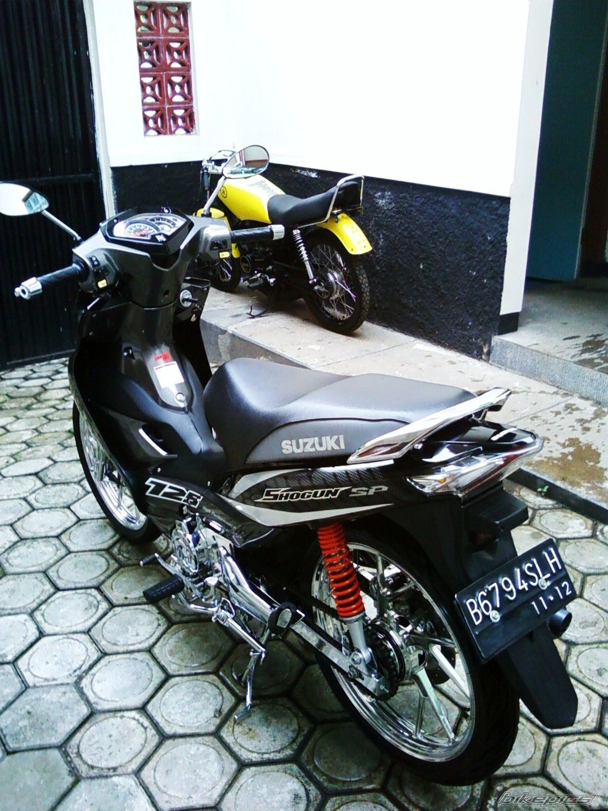 Bike Photo 1963985