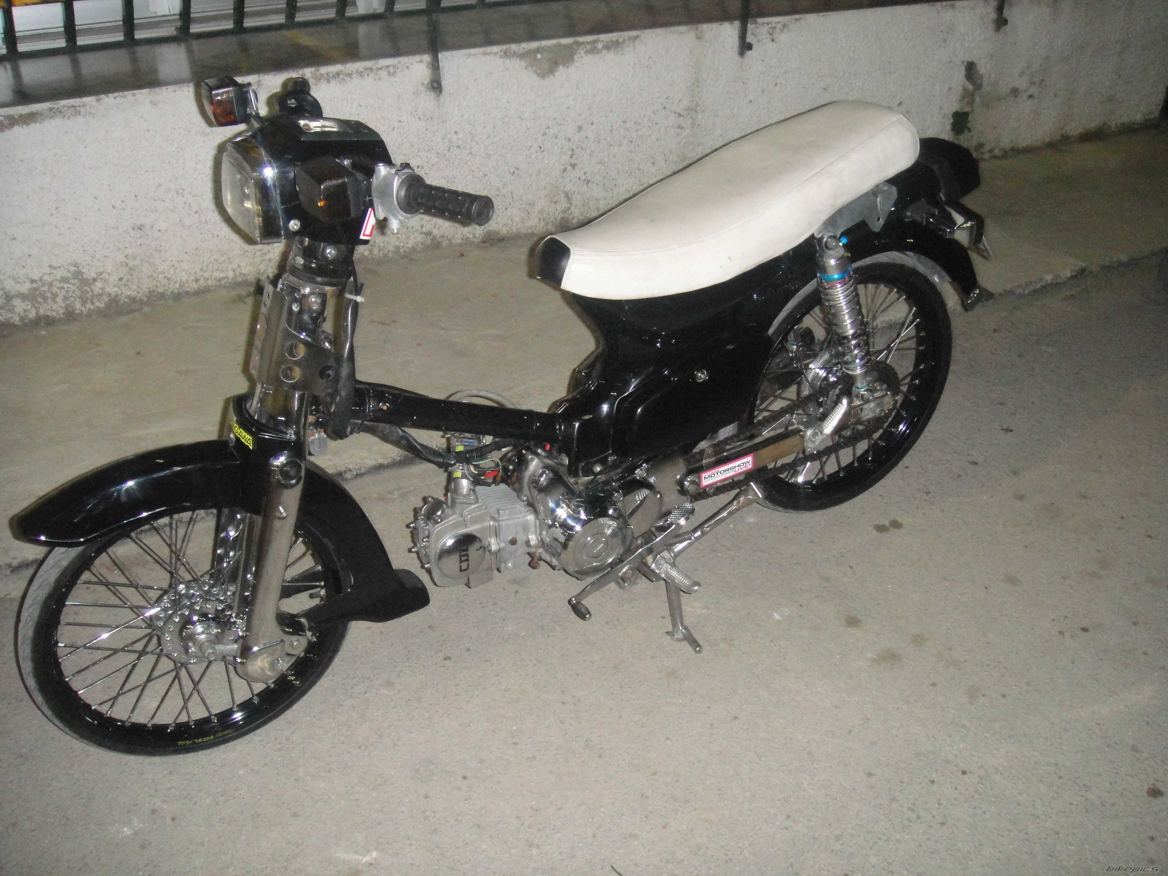 Photo 1964418