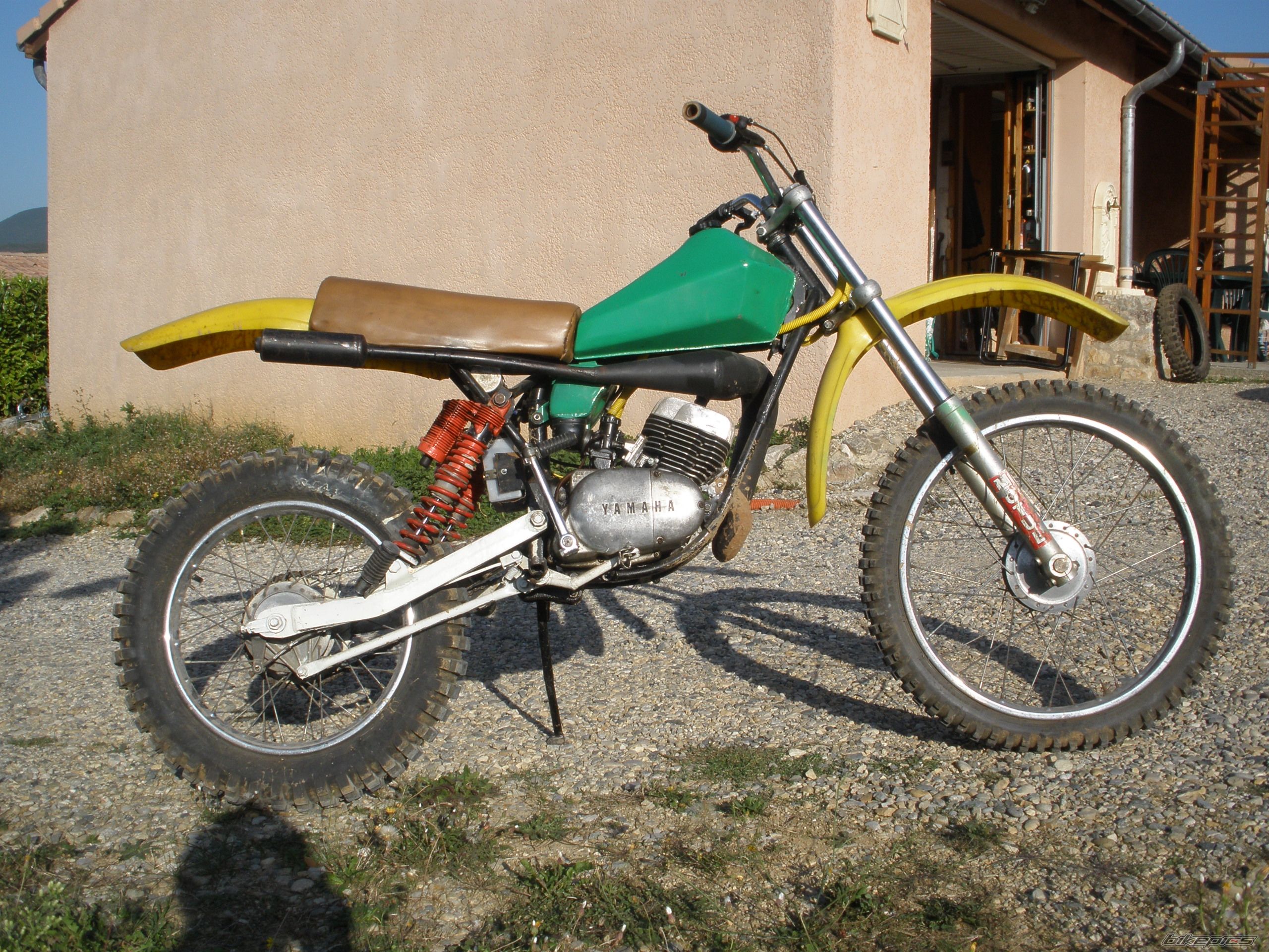 Photo 1964437