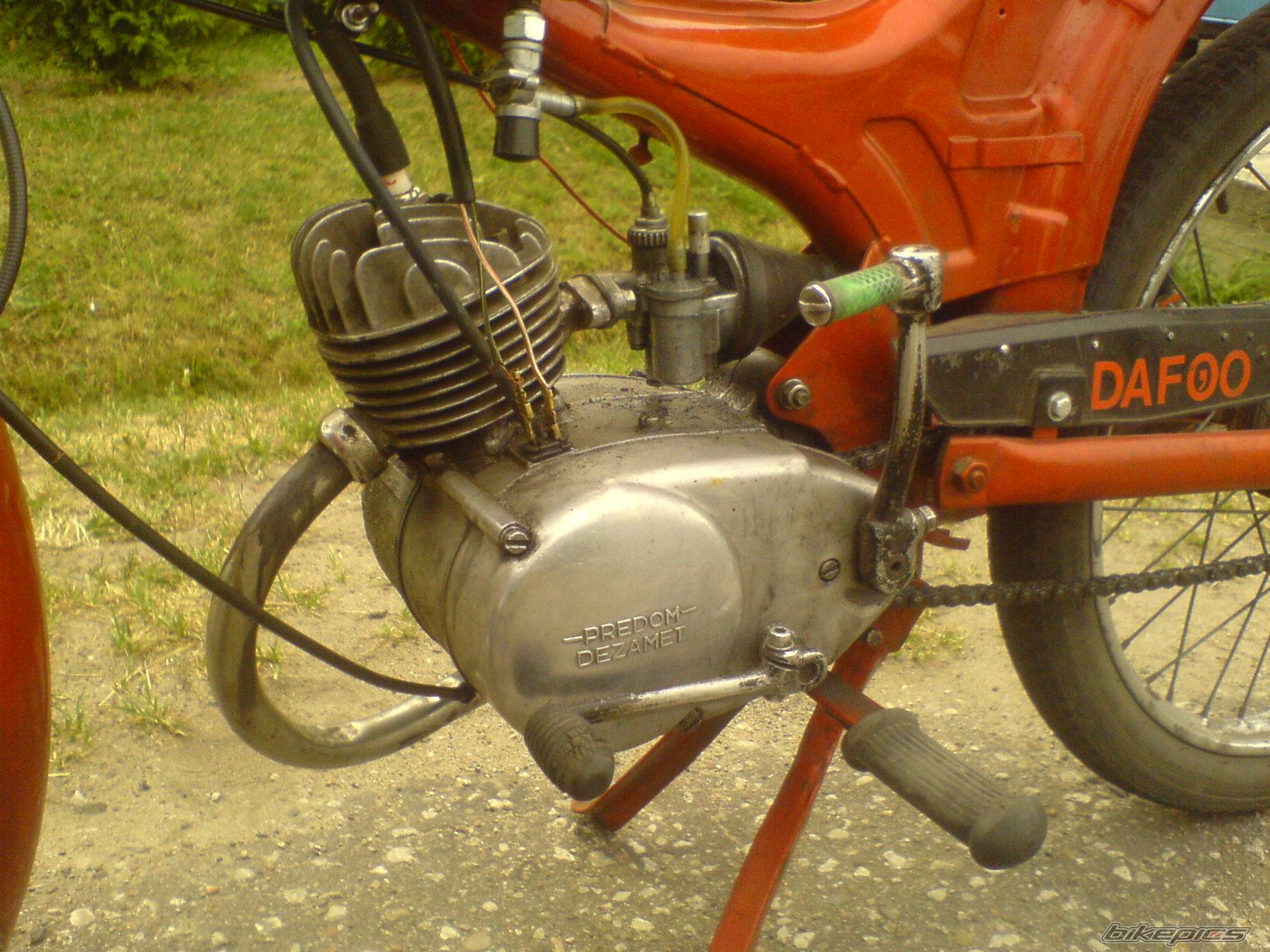 Photo 1964561