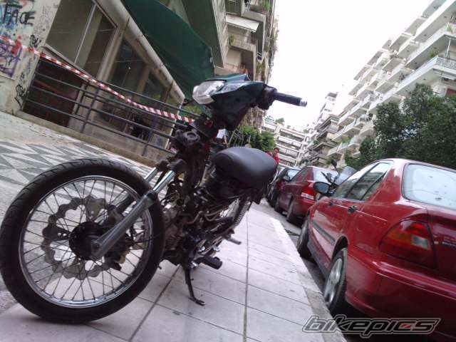 Photo 1964651