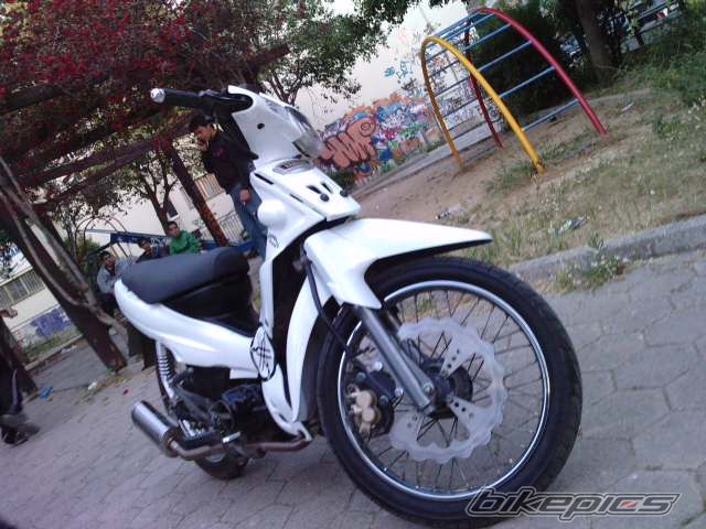 Photo 1964653