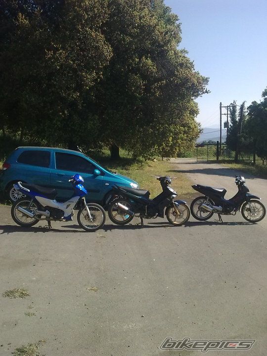 Photo 1965345