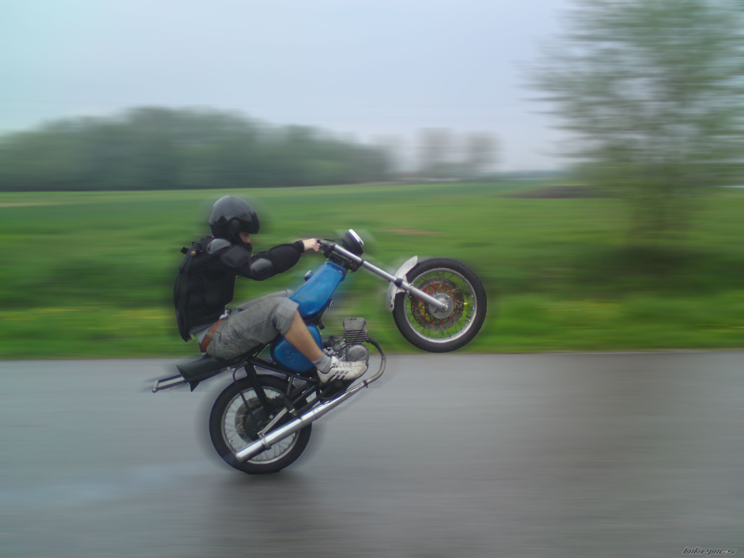 Bike Photo 1965669