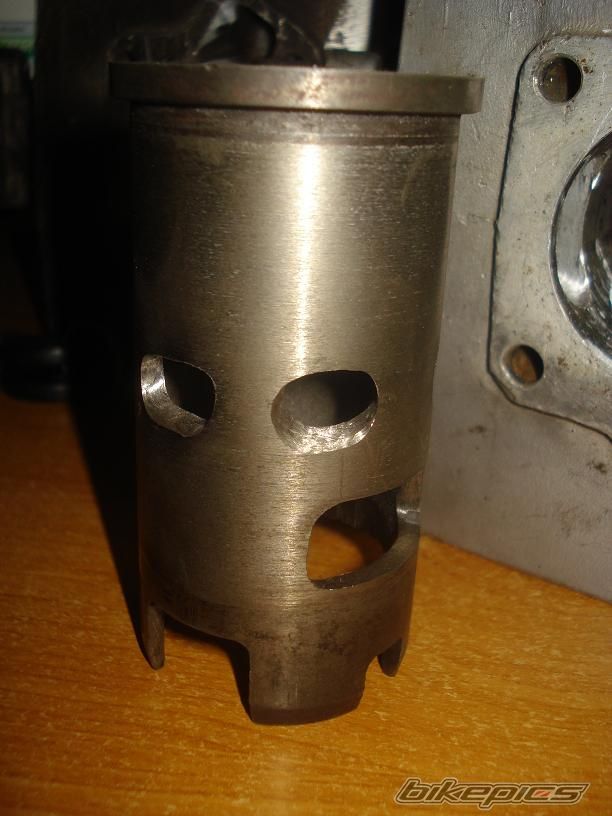 Photo 1965733
