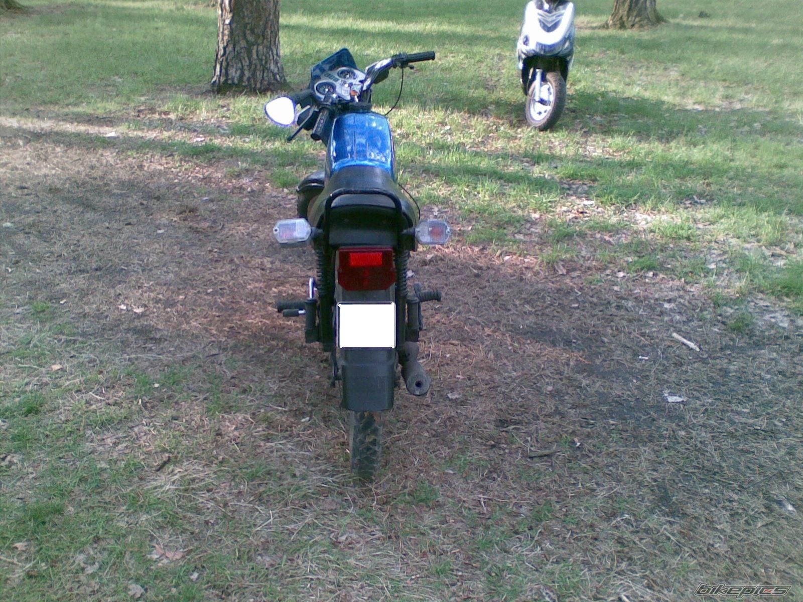 Photo 1965843