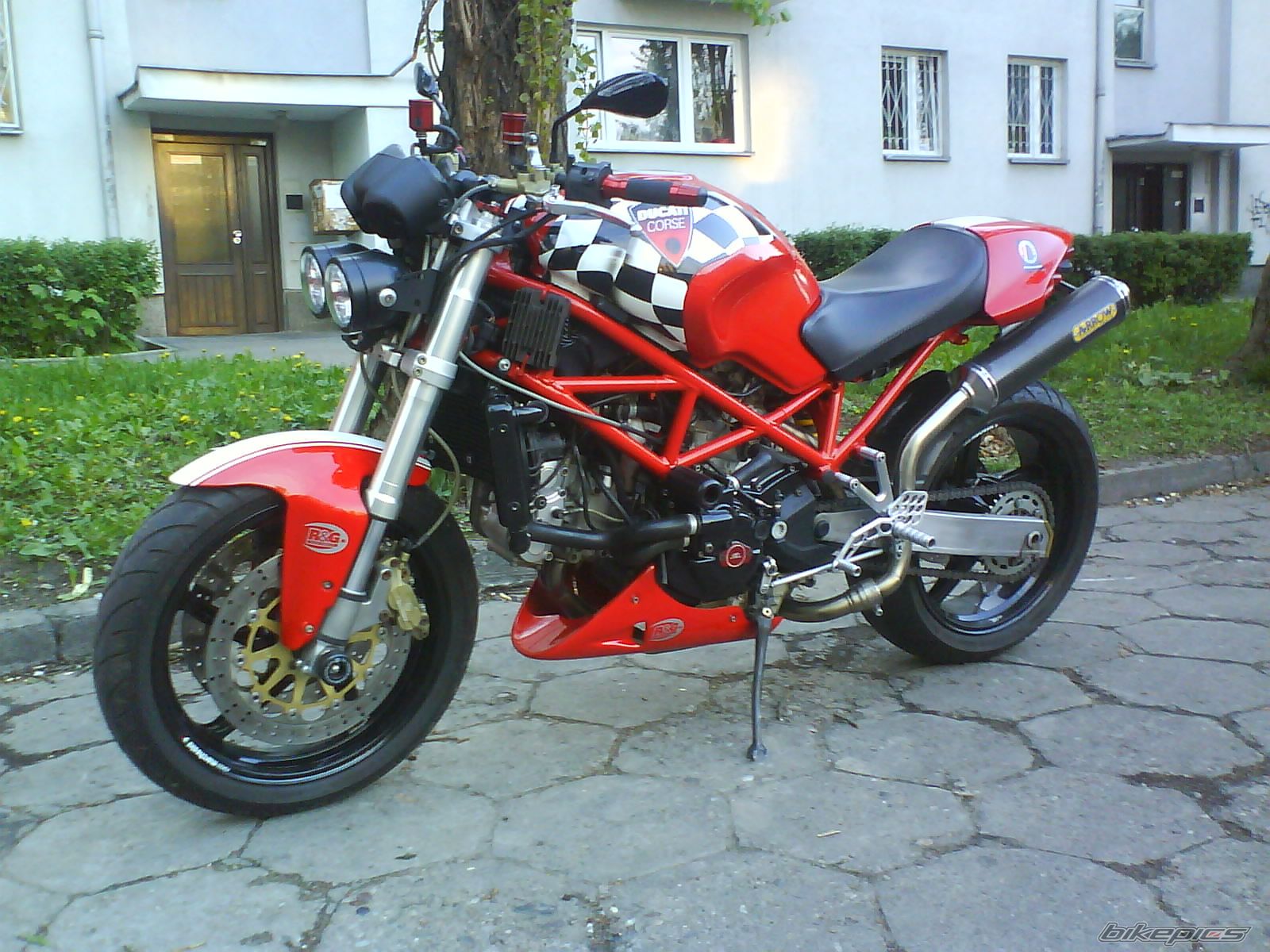 Bike Photo 1965849