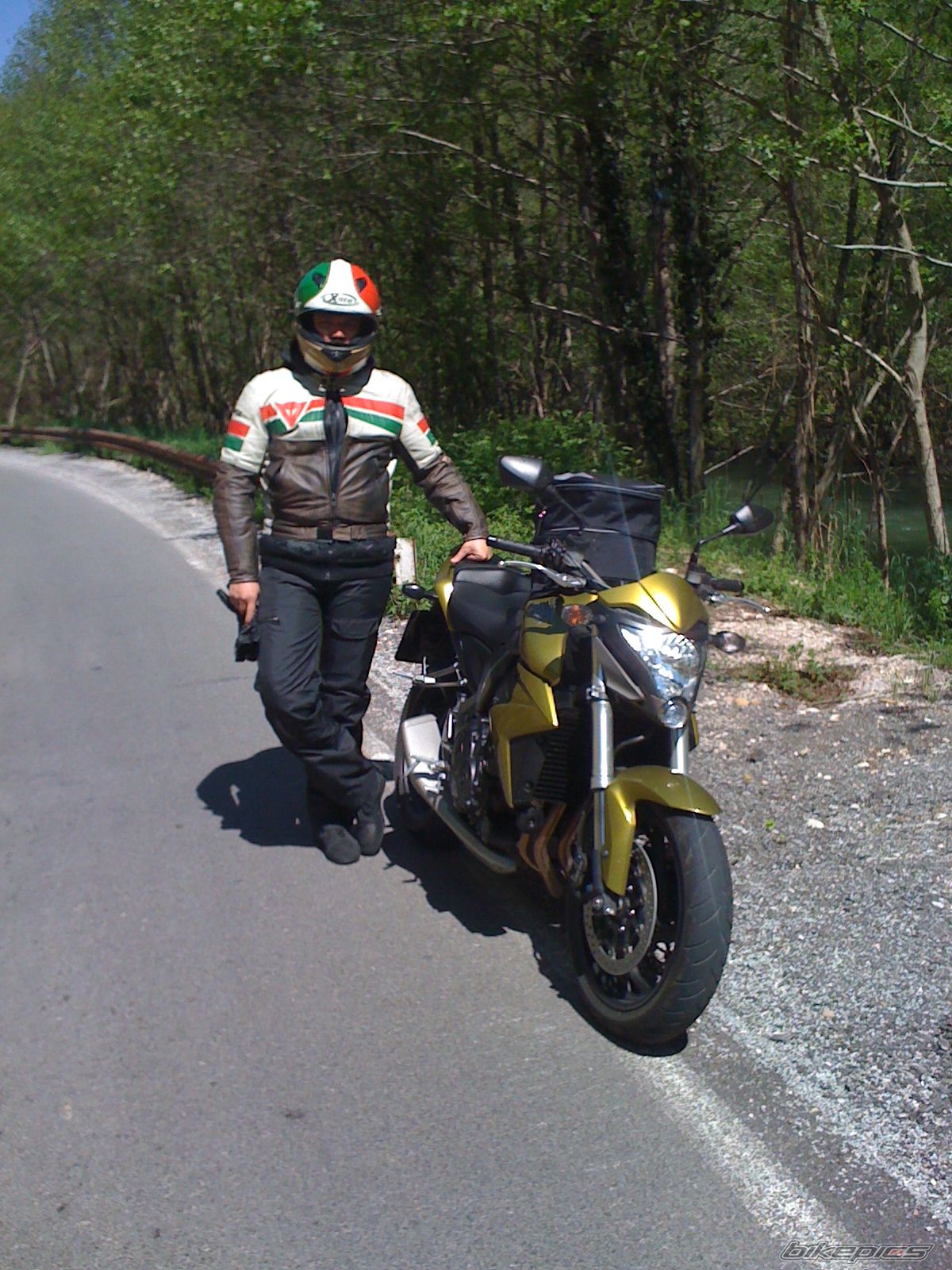 Bike Photo 1965931