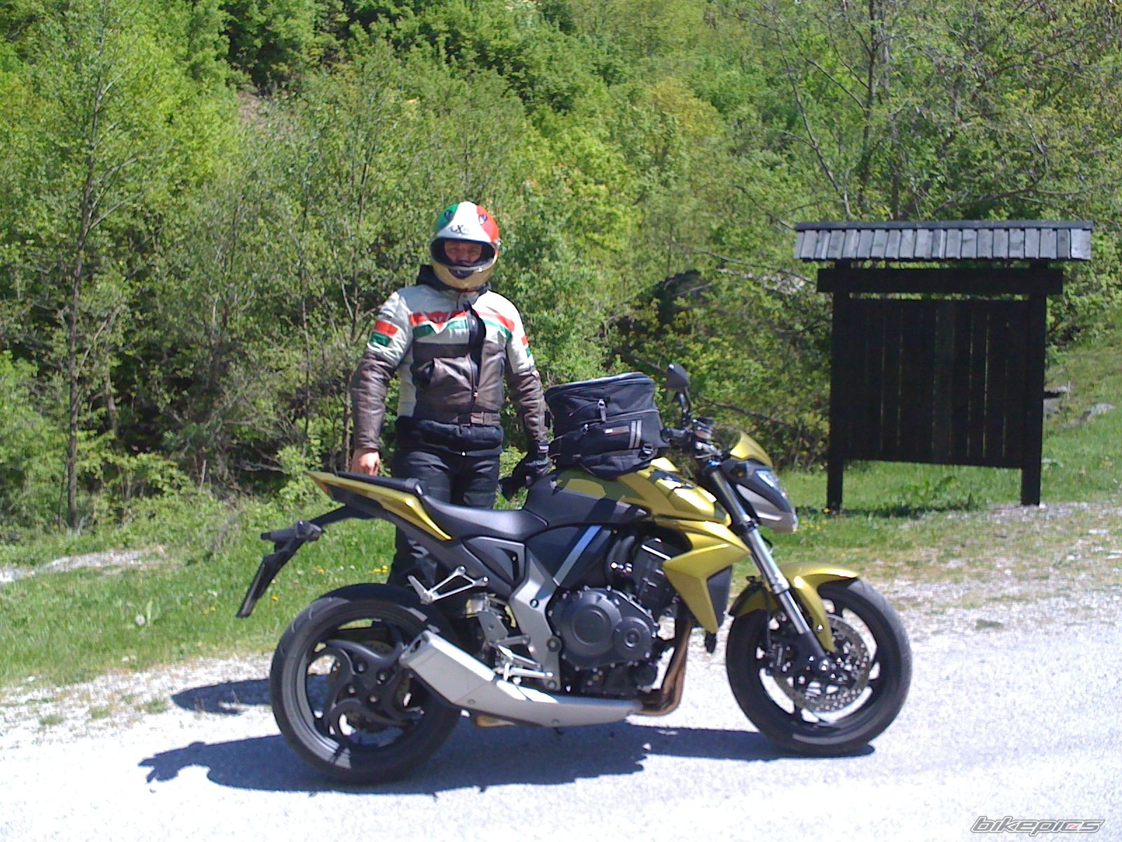 Bike Photo 1965934