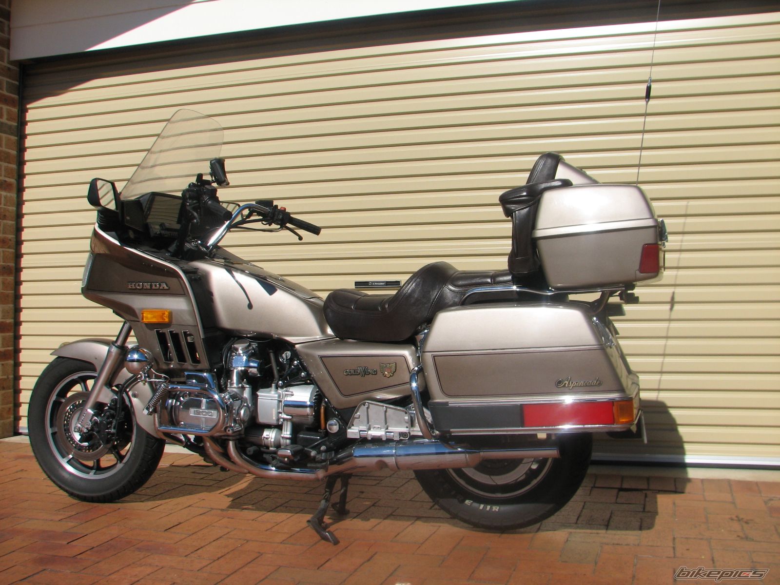 Bike Photo 1966432