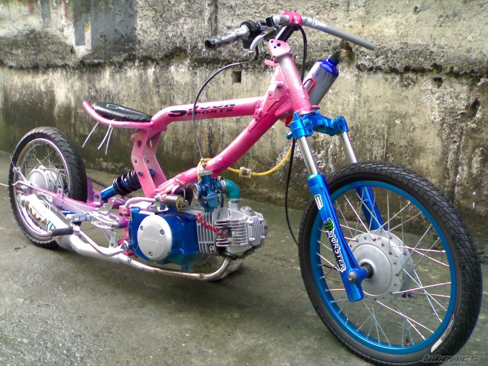 Bike Photo 1966893