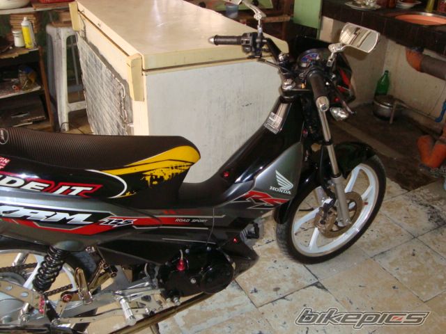 Photo 1966898