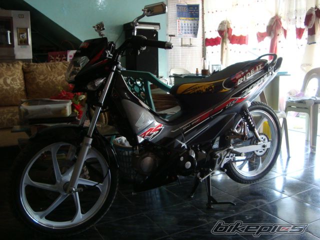 Photo 1966917