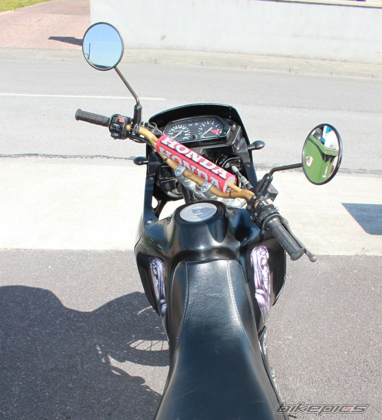 Photo 1966935