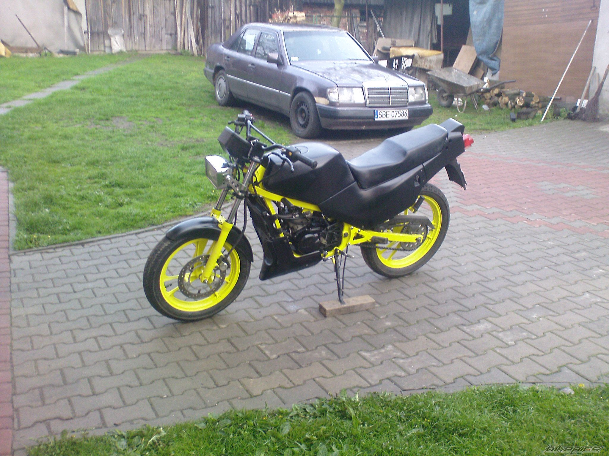 Photo 1967071