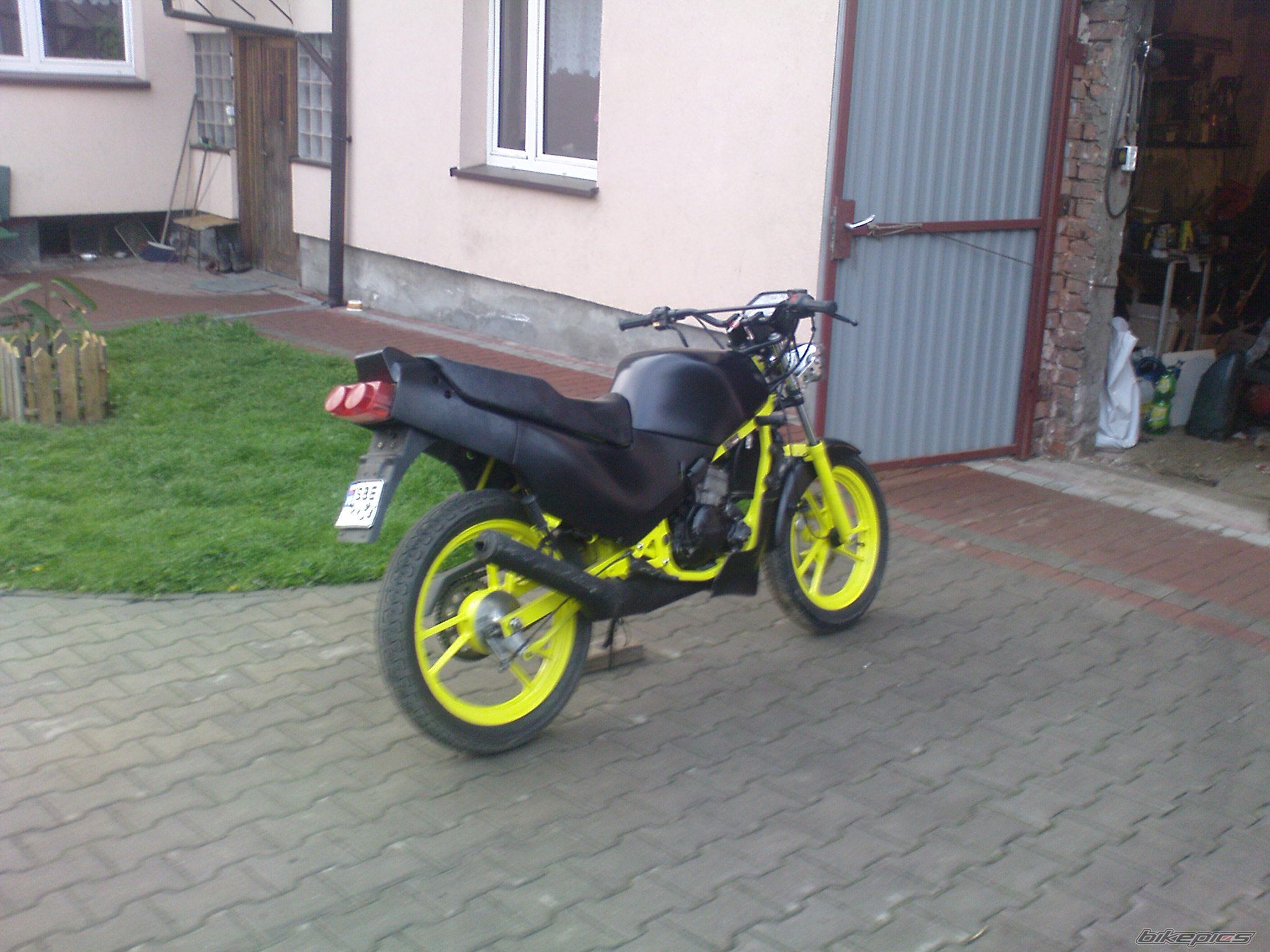 Photo 1967073