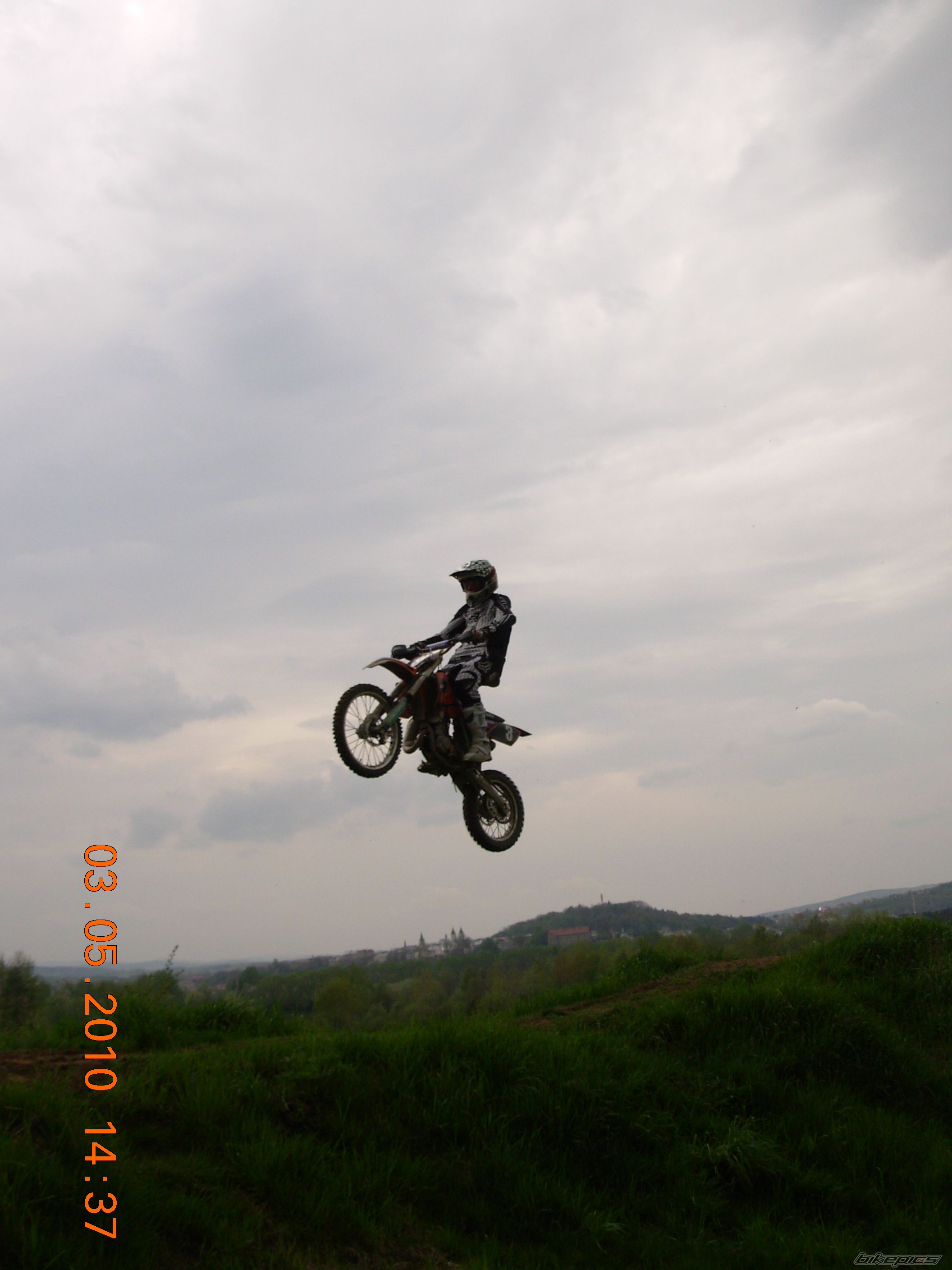 Photo 1967613